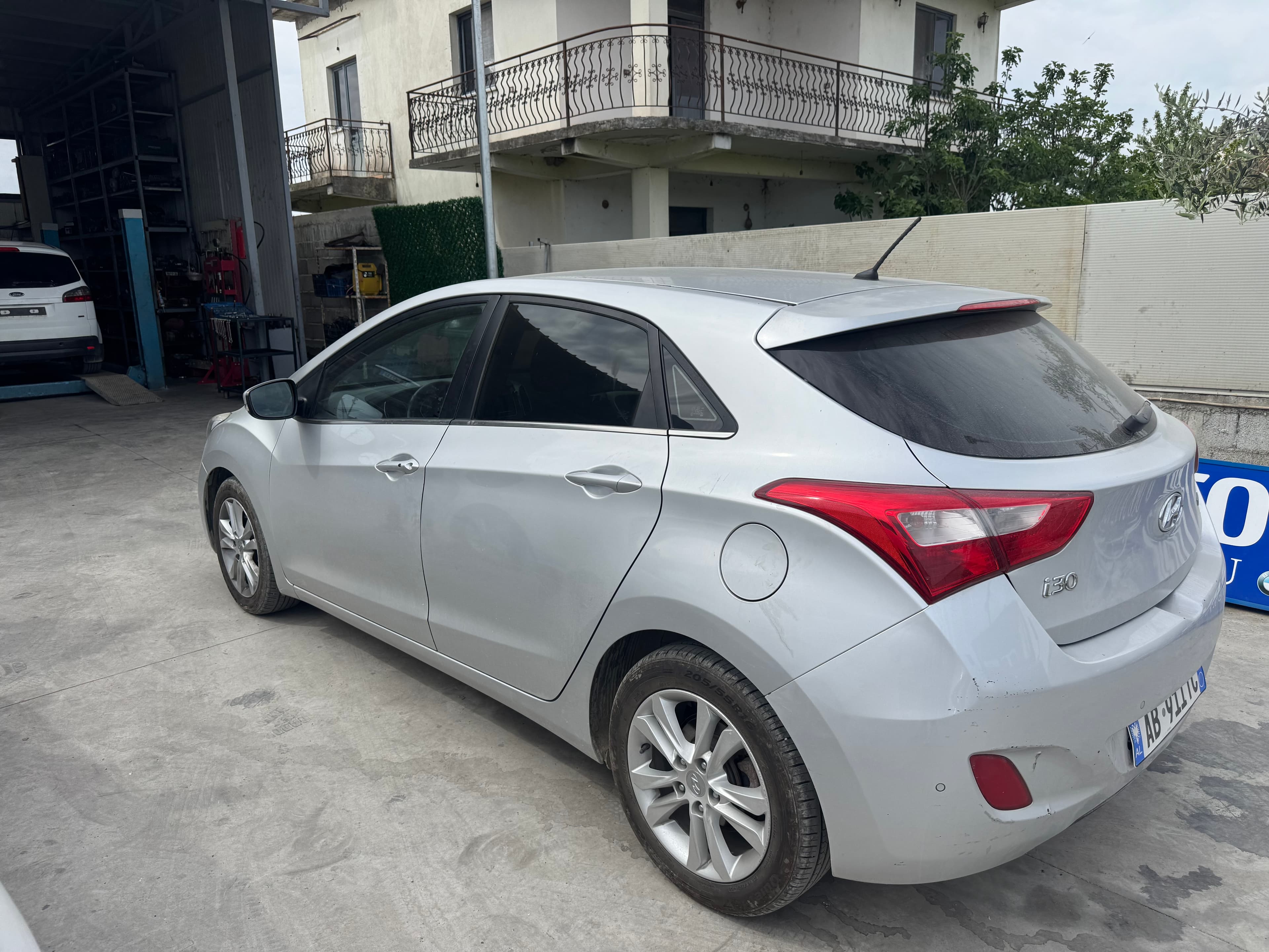 Houndai i30